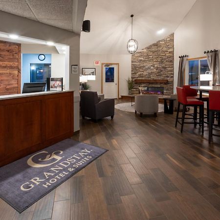 Grandstay Hotel & Suites Cambridge Εξωτερικό φωτογραφία