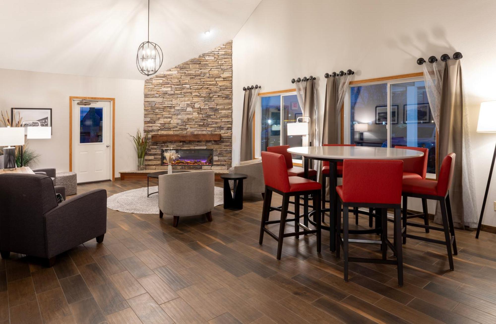 Grandstay Hotel & Suites Cambridge Εξωτερικό φωτογραφία
