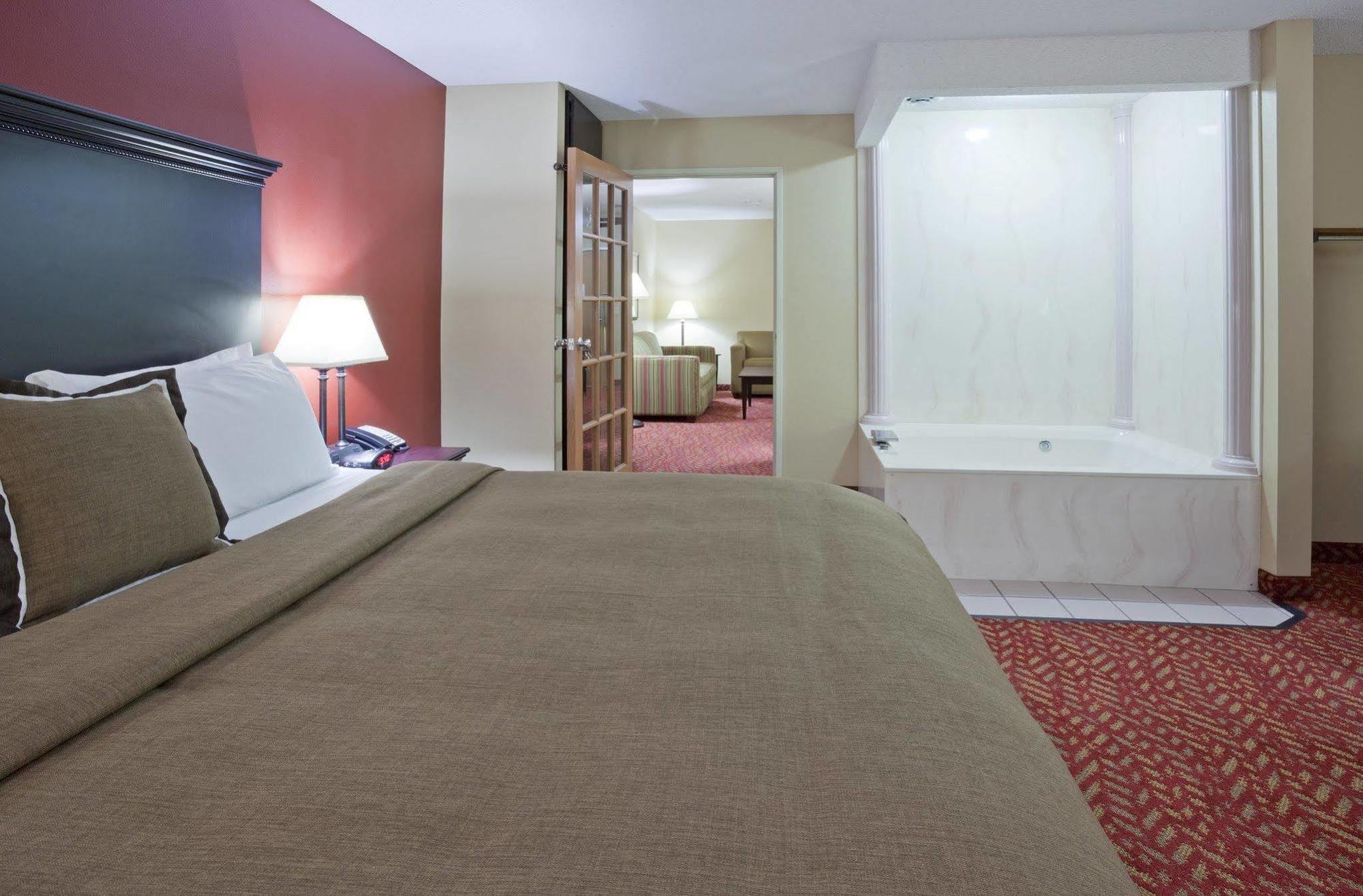 Grandstay Hotel & Suites Cambridge Εξωτερικό φωτογραφία